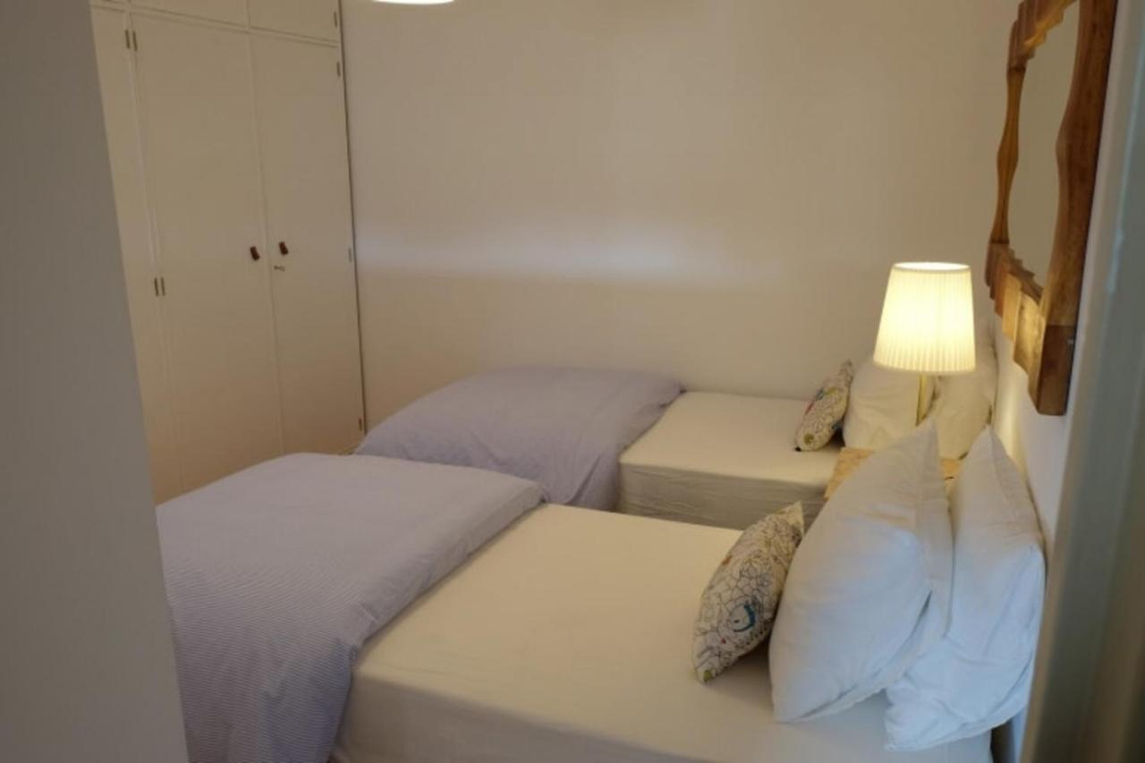 Central 2 Bedroom Apt W/Garden And Pantheon Views ลิสบอน ภายนอก รูปภาพ